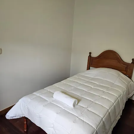 Ferienhaus Requinte T3 Espacoso Com Terraco E Vista