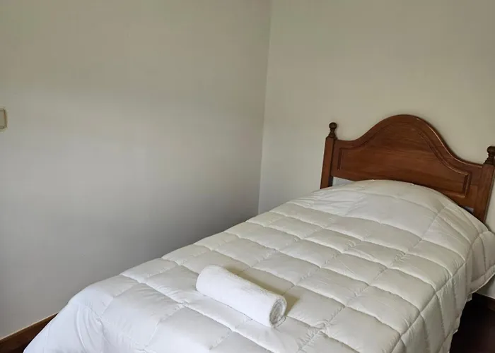 Ferienhaus Requinte T3 Espacoso Com Terraco E Vista