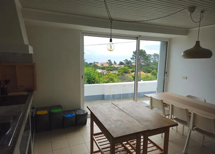 Requinte T3 Espacoso Com Terraco E Vista